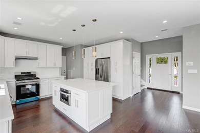 Last Home Left in this Waterfront 2025 New Construction Project! - photo 16