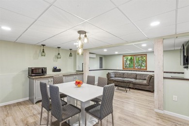 A MUST-SEE TURN KEY, UPGRADED, & PRICED TO SELL HOME!!!! Move-in - photo 17