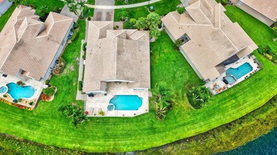 This is a SPECTACULAR POINT LOT with a pool/spa, whole house - photo 17