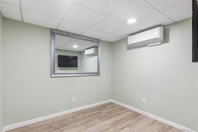 A MUST-SEE TURN KEY, UPGRADED, & PRICED TO SELL HOME!!!! Move-in - photo 19