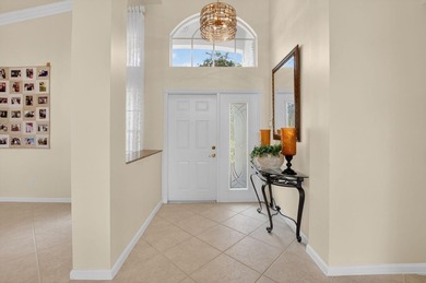 This is a SPECTACULAR POINT LOT with a pool/spa, whole house - photo 19