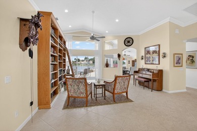 This is a SPECTACULAR POINT LOT with a pool/spa, whole house - photo 21