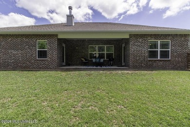 Better than new! This beautiful home sits in the coveted - photo 28