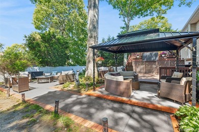 A MUST-SEE TURN KEY, UPGRADED, & PRICED TO SELL HOME!!!! Move-in - photo 29