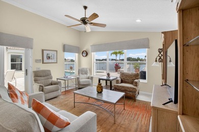 This is a SPECTACULAR POINT LOT with a pool/spa, whole house - photo 39