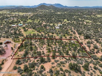 2.12 Acres - 3 wells, 1 puts out water at 7 gpm, 1 is capped - photo 10