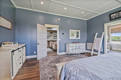 Experience breathtaking waterfront living in this immaculate - photo 45