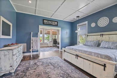 Experience breathtaking waterfront living in this immaculate - photo 46