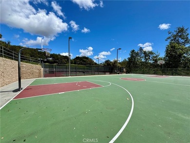Welcome to 26 Corte Jamie in the highly sought-after community - photo 48