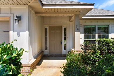 (private lake, pond, creek) Home For Sale in Freeport Florida