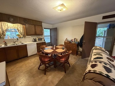 Escape to the peace and privacy of country living with this cozy - photo 15