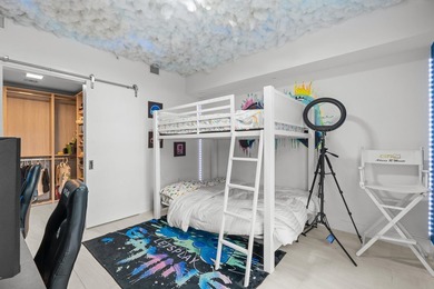 ABSOLUTELY GORGEOUS FULLY RENOVATED CONDO | PRESTIGOUS NEW - photo 22