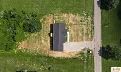 Storm-Ready with Full Basement - 1.10-Acre Barren River - photo 32