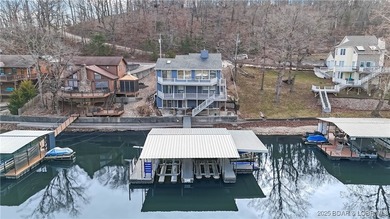 BACK ON THE MARKET!! Well-maintained waterfront home located in - photo 3