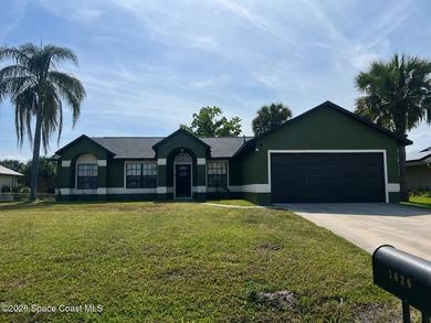 Opportunity awaits with this 3-bedroom, 2-bath home in a - photo 1