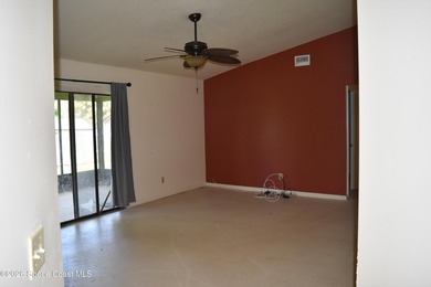 Opportunity awaits with this 3-bedroom, 2-bath home in a - photo 4