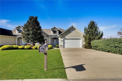 Lake Townhome/Townhouse For Sale in Lake Ozark, Missouri