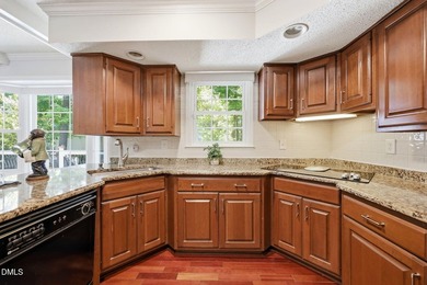 Welcome to this updated, meticulously maintained, move-in ready - photo 17