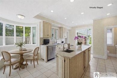 Welcome to 19 Winchester Road: an expansive 6 bedroom, 3 - photo 19