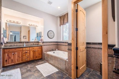*NEW UPGRADES*STUNNING FORMER MODEL HOME IN CHAPARRAL PINES ON A - photo 22