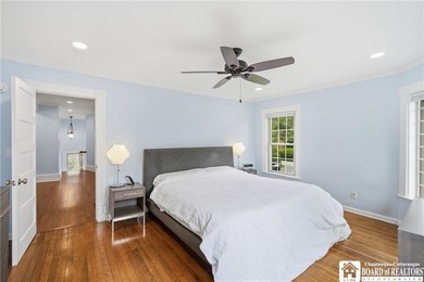 Welcome to 19 Winchester Road: an expansive 6 bedroom, 3 - photo 22