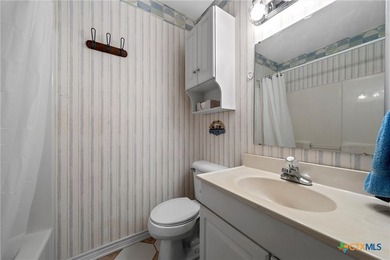 Welcome to 3401 Summit Circle in Belton! This spacious 2 - photo 23