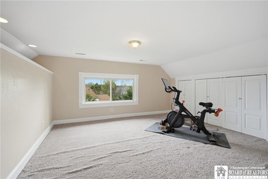 Welcome to 19 Winchester Road: an expansive 6 bedroom, 3 - photo 32