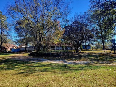 Waterfront on Lake Fork! Premium lot on world famous Bass Lake - photo 2