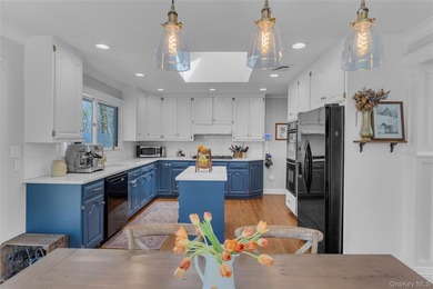 Welcome to this picture-perfect three-bedroom ranch, ideally - photo 8