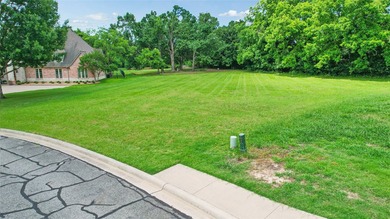 Beautiful build site on 0.617 acres located adjacent to Legacy - photo 5