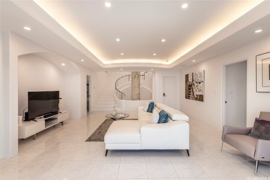 Perched on the eastern facing perimeter of the prestigious - photo 13