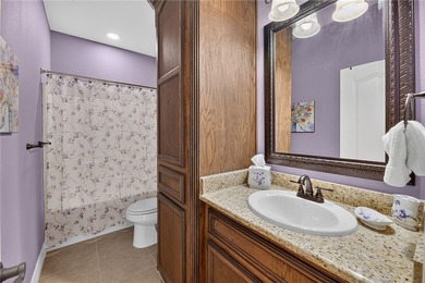 Beautiful gated 2 bedroom 2 bath with bonus office townhomee and - photo 18