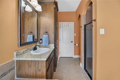 Beautiful gated 2 bedroom 2 bath with bonus office townhomee and - photo 23
