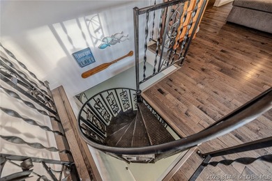 Highly Motivated Seller - Incredible Opportunity! What a unique - photo 29