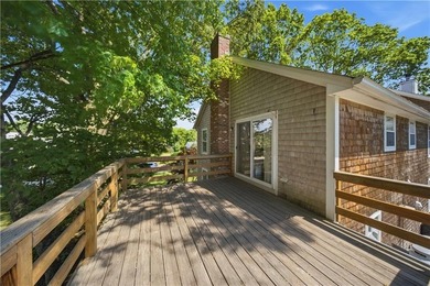Beautifully updated and thoughtfully designed, this spacious - photo 45