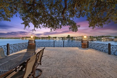 This stunning estate on Lake LBJ is the epitome of lakeside - photo 11