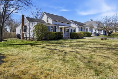 Located in the Village of Patchogue - Well Maintained 4 Bedroom - photo 1