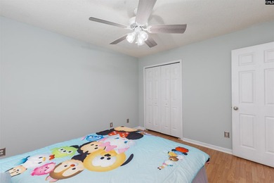 Welcome to 400 Buckthorne Drive in Lexington's desirable - photo 27