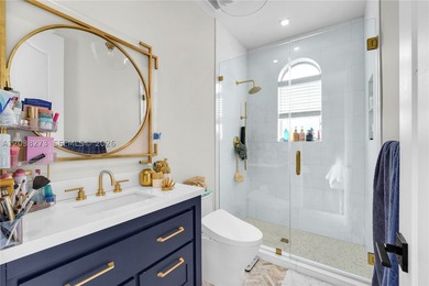 Situated on a spectacular 1.25-acre corner estate in the heart - photo 30