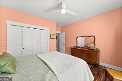 BACK ON THE MARKET! Buyers had circumstances to change. There - photo 32