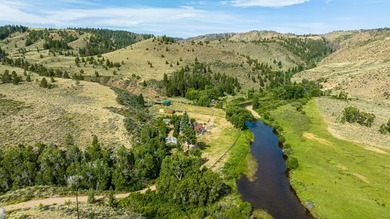 A truly unique and exceptional property that has just become - photo 10