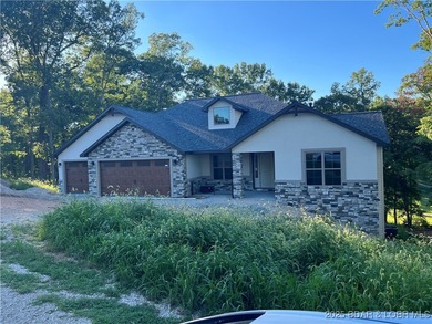 Lake Home Sale Pending in Lake Ozark, Missouri