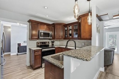 Welcome to your ultimate South Florida oasis! Nestled in the - photo 12