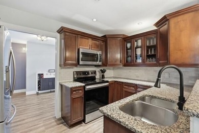 Welcome to your ultimate South Florida oasis! Nestled in the - photo 13