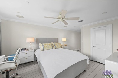VIEWS, VIEWS. Some of the best in Jupiter Harbour. Sunsets are - photo 13