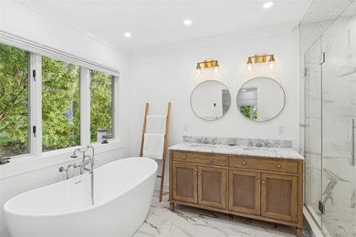 Set in the bucolic hamlet of Remsenburg, this 4-bedroom - photo 14