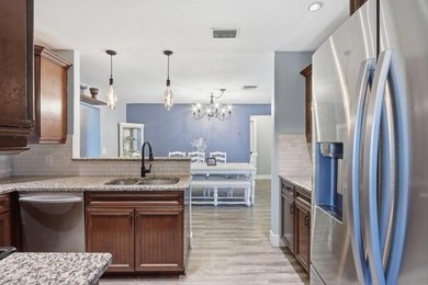 Welcome to your ultimate South Florida oasis! Nestled in the - photo 15