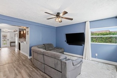 Welcome to your ultimate South Florida oasis! Nestled in the - photo 18