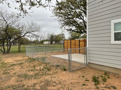 Exceptional income-producing investment in the heart of - photo 20
