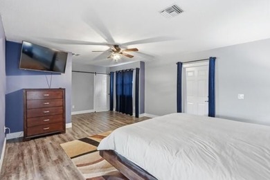 Welcome to your ultimate South Florida oasis! Nestled in the - photo 21